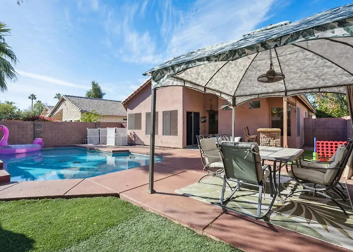 Holiday home Poolside Retreat - With Private Pool *